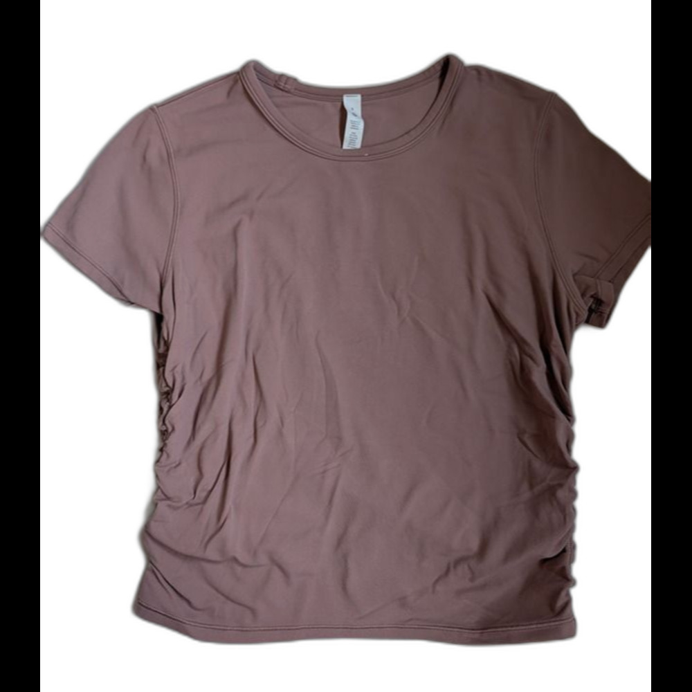 Lululemon All it takes Ruched Side T-Shirt (size 8)